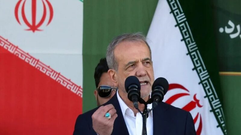 Presidente de Irán Reconoce Desafíos en Medio de Nuevas Sanciones de EE.UU.