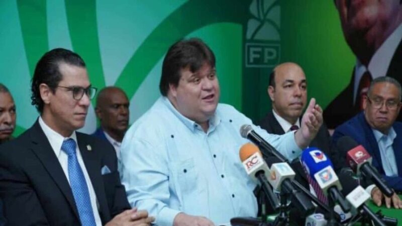 Raúl Martínez Exige Investigación por Millonaria Indemnización al Estado Dominicano