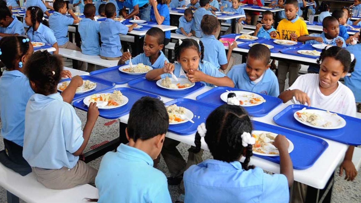 Educadora Destaca la Importancia de una Nutrición Adecuada y Nivelación Escolar