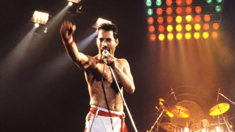 Subasta de Tesoros de Freddie Mercury: Piano y Micrófono en Oferta