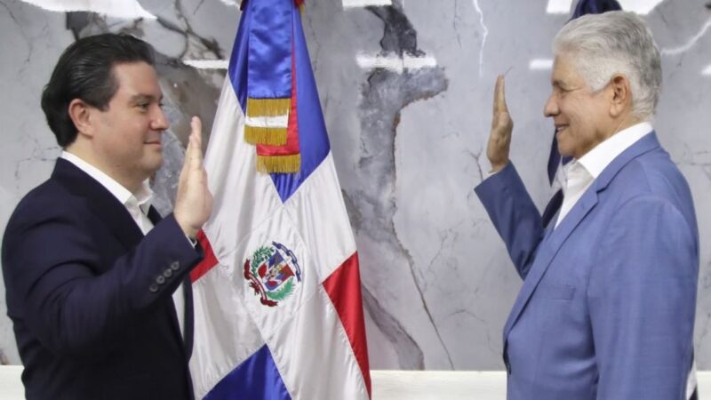 Alejandro Campos y Julia Muñiz asumen liderazgo en APORDOM