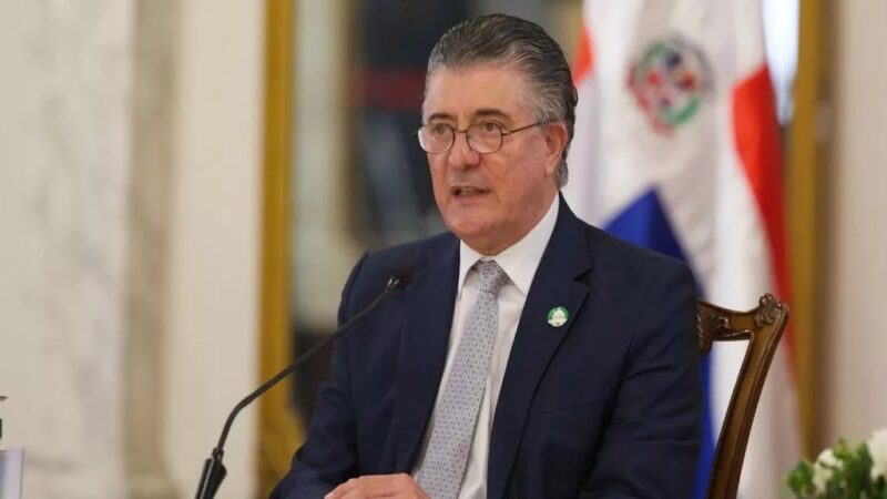 Roberto Santana Agradece el Apoyo Durante su Recuperación Médica
