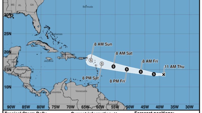 Tormenta Dolly en el Atlántico: Vigilancia Continua en República Dominicana
