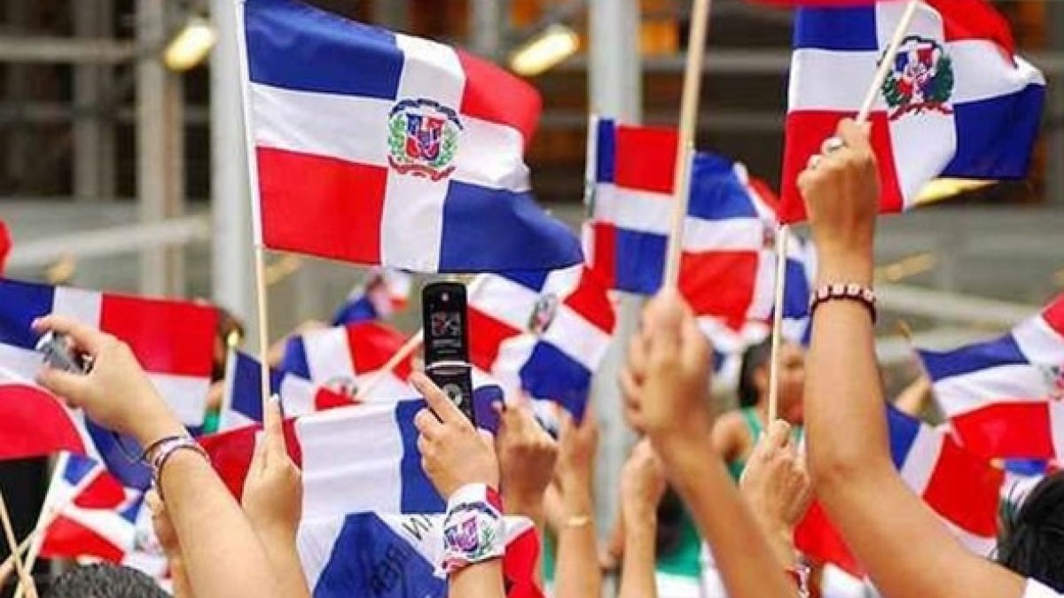 Dominicanos en Nueva York Instan a Tomar Precauciones ante Advertencia de la Gobernadora