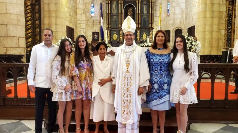Arzobispo Coadjutor Llama a Fortalecer la Fe en Tiempos de Desaliento