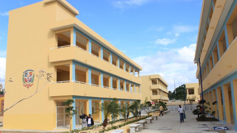 Informe de ADP Revela Desafíos Críticos en el Sistema Educativo Dominicano
