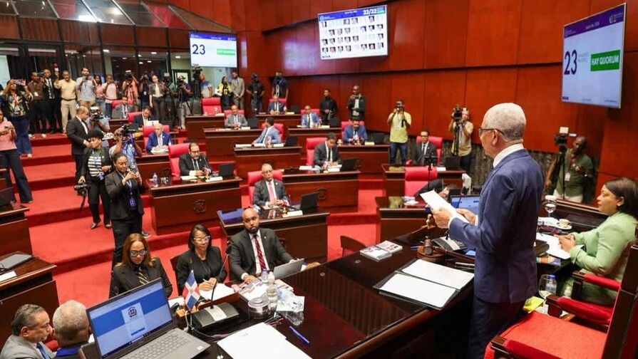 Congreso Nacional Retoma Reforma de la Policía Nacional con Nuevas Propuestas