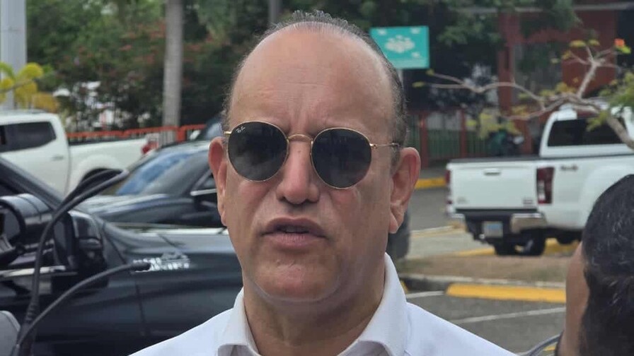 Tribunal otorga libertad bajo fianza a acusada de fraude en Santiago