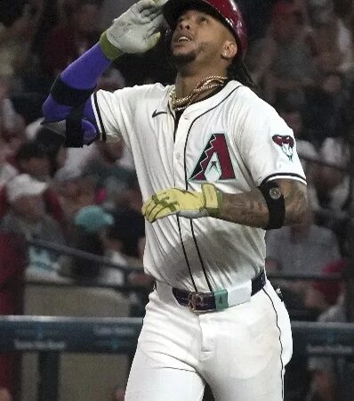 Ketel Marte en Lista Restringida: Ausencia Inesperada en Boston