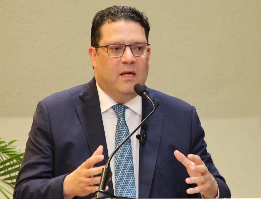David Collado Fortalece su Candidatura con Apoyo de Eduardo Sanz Lovatón