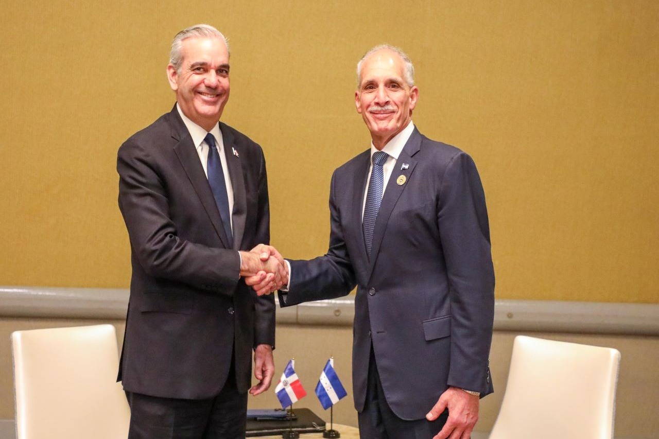 Presidente de Honduras Elogia a Luis Abinader por Éxito en Juegos Centroamericanos 2026