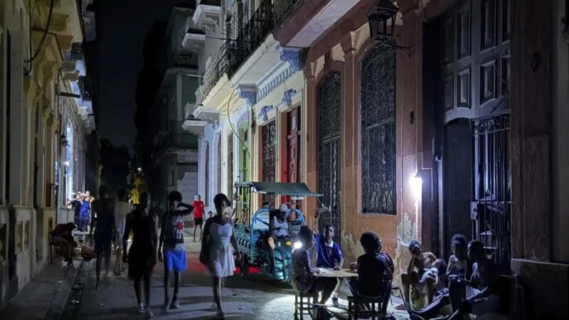 Cuba Enfrenta Apagones Masivos que Afectarán al 70% del País