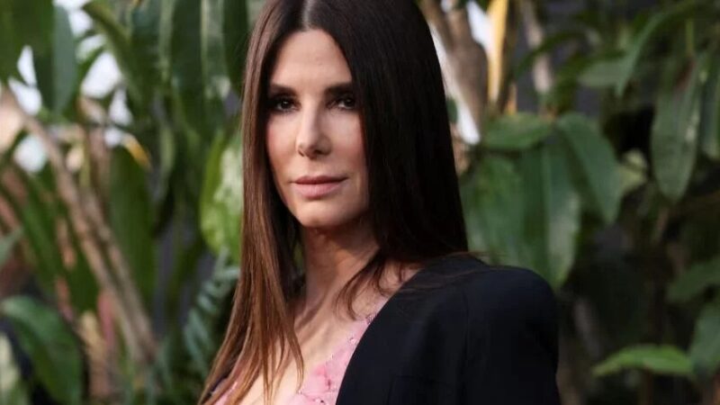Sandra Bullock revela la razón detrás del silencio sobre la enfermedad de su pareja