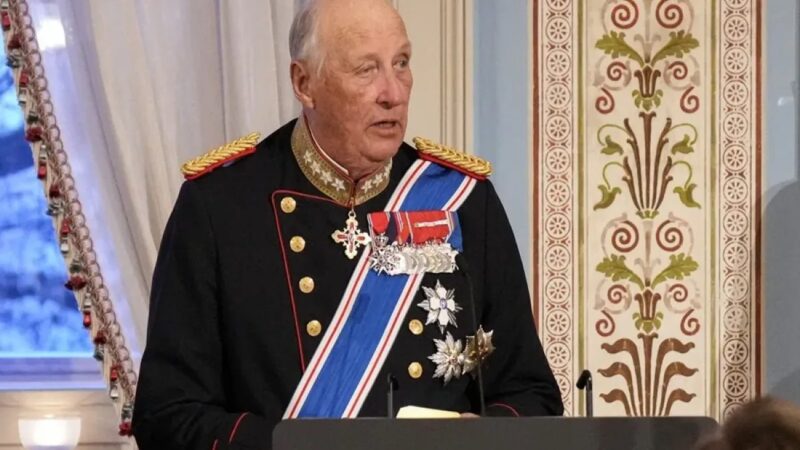 Noruega Despide al Rey Harald V y Da la Bienvenida al Rey Haakon VIII