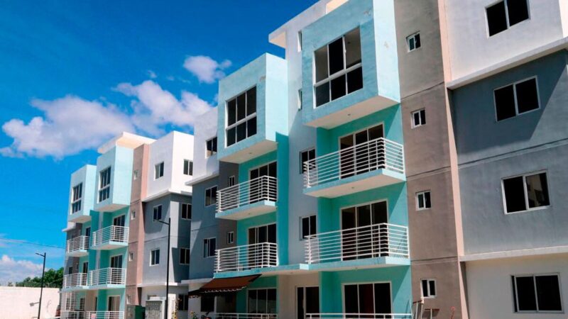 DGII Desembolsará RD$1,000 Millones en Bonos para Viviendas de Bajo Costo