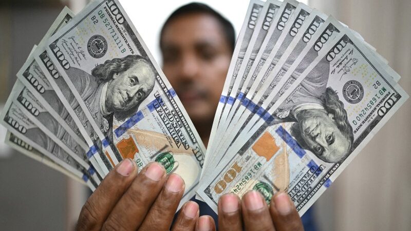 Récord de Remesas Impulsa Apreciación del Peso Dominicano