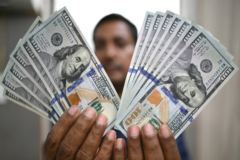 Récord de Remesas Impulsa Apreciación del Peso Dominicano