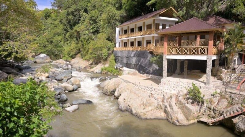 Medio Ambiente Interviene Construcciones Ilegales en el Río Yaque del Norte