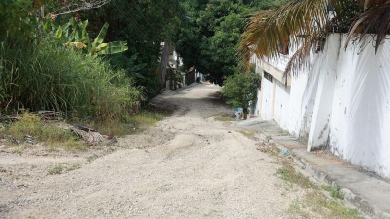Vecinos de Los Hidalgos Exigen Soluciones Urgentes para sus Calles Deterioradas