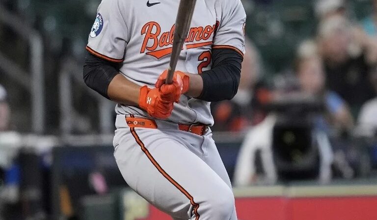 Samuel Basallo Resurge con Jonrón Clave para los Orioles