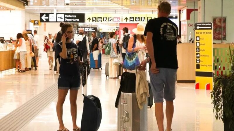 Italia Extiende Controles de Viajes desde España por 15 Días Más