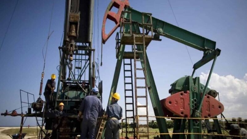 Caída del Petróleo de Texas ante Conflicto en Oriente Medio