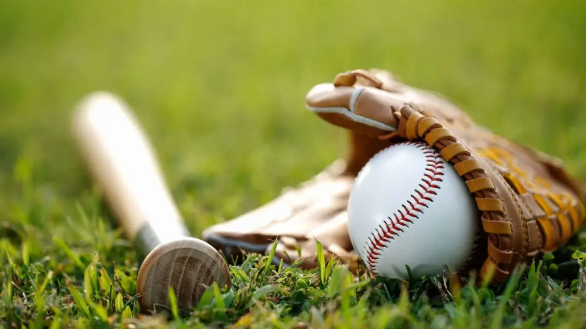 Prospecto Dominicano Suspendido por Elaborado Fraude de Identidad en la MLB