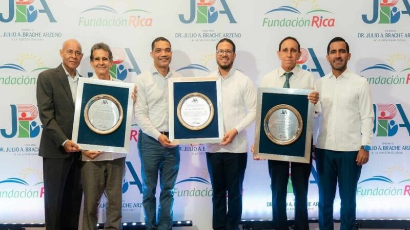 Fundación Rica Lanza Sexta Edición del Premio Dr. Julio A. Brache Arzeno
