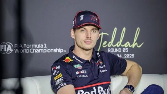 Max Verstappen renueva con Red Bull hasta 2030 tras considerar su retiro de la F1