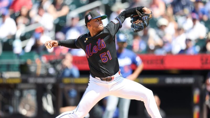 Freddy Peralta se Prepara para su Debut con los Rays en Coors Field