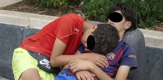 El Dilema Humanitario en Ceuta: Niños Migrantes en Busca de un Futuro