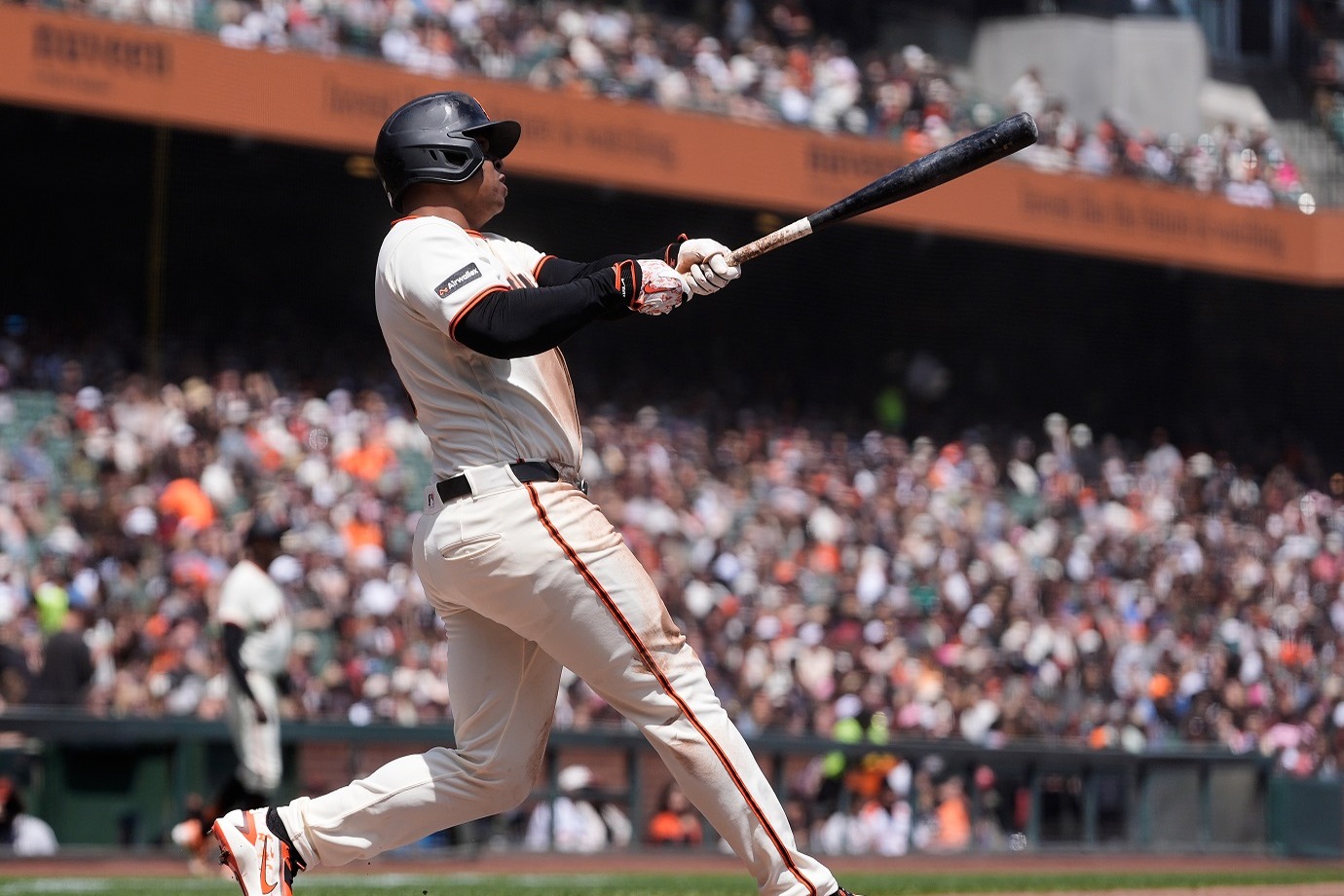 Rafael Devers Brilla con Jonrón y Doblete en la MLB
