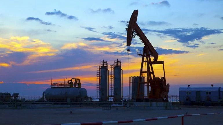Aumento del Precio del Petróleo de Texas tras Ataque a Petrolero Saudí