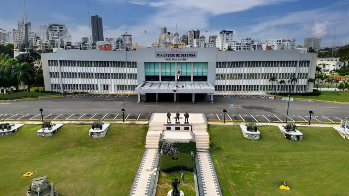 Nuevos Desafíos para los Mandos Militares en República Dominicana