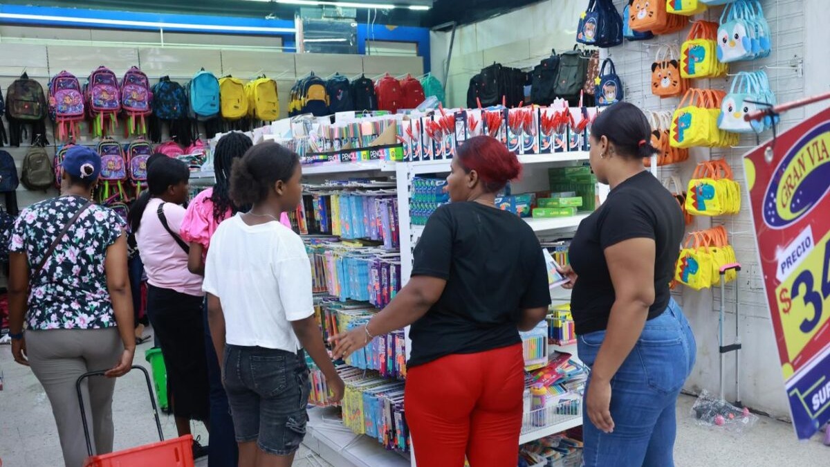 El Alto Costo de las Meriendas Escolares Preocupa a los Padres Dominicanos