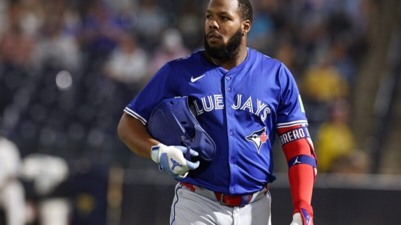 Vladimir Guerrero Jr. Regresa al Campo con Toronto en el Yankee Stadium