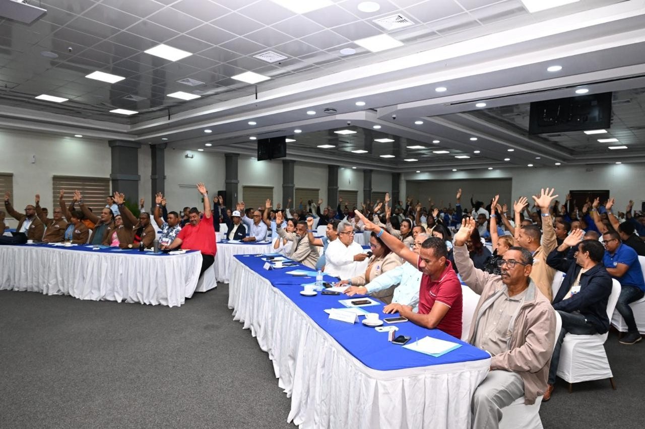 Docentes Dominicanos Inician Jornada Reivindicativa con Medidas Simbólicas