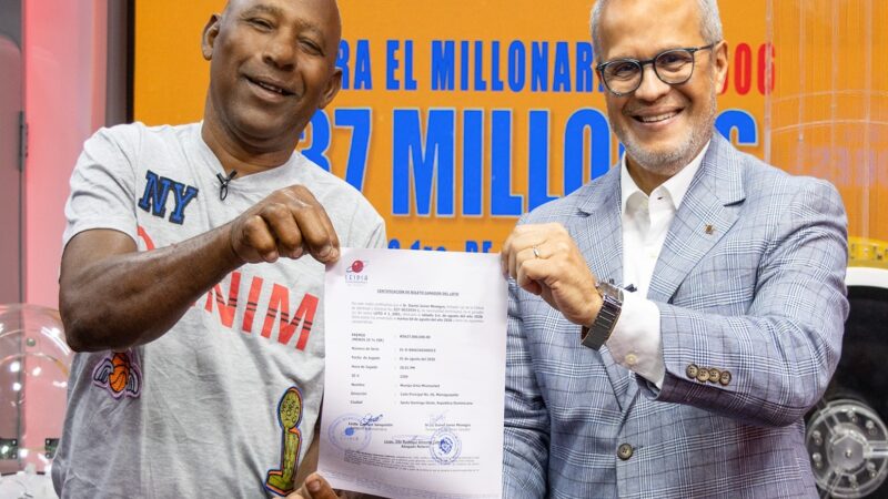LEIDSA Entrega Certificado a Afortunado Ganador de 37 Millones de Pesos