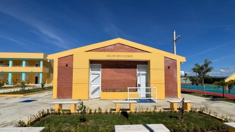 Gobierno y ADP en Debate por Infraestructura Escolar