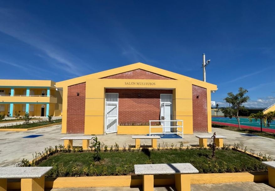 Gobierno y ADP en Debate por Infraestructura Escolar