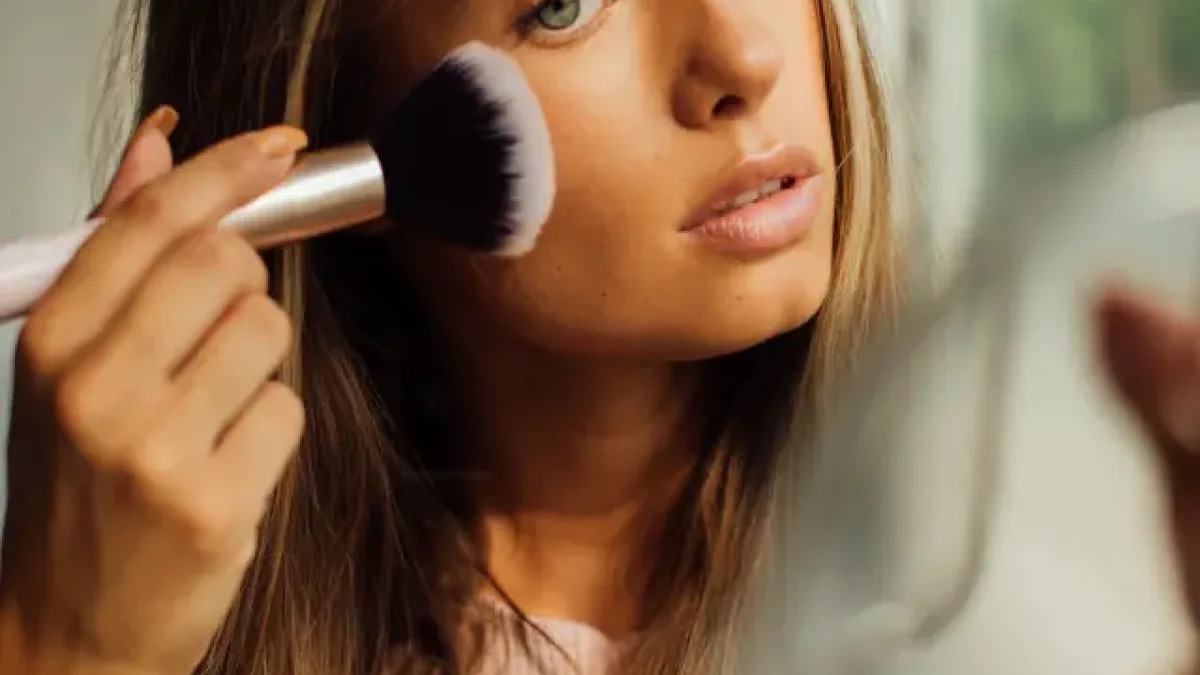 Descubre Cómo Lograr un Look Natural y Fresco con Maquillaje