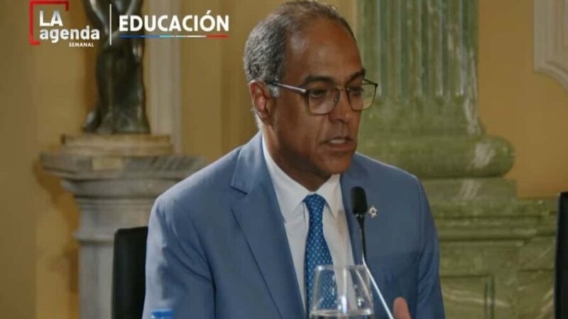Minerd Integra 15,000 Estudiantes a Colegios Privados para Garantizar Educación Continua