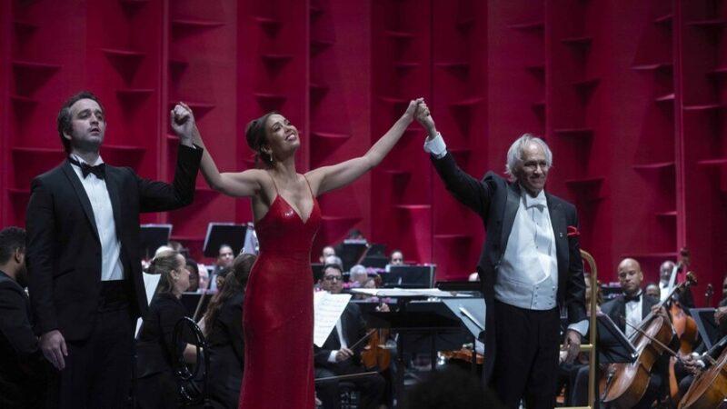 Nadine Sierra y Xabier Anduaga Encantan en la Gala de Ópera en Santo Domingo