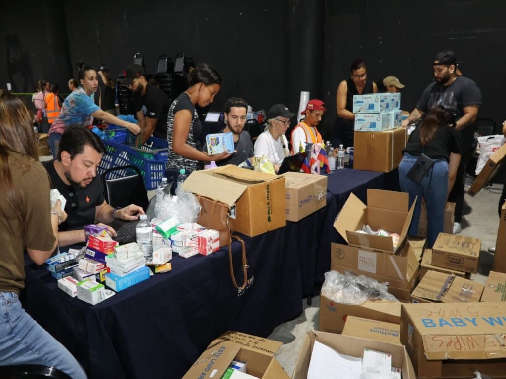 República Dominicana Abre Centro de Acopio para Ayudar a Colombia Tras Sismo