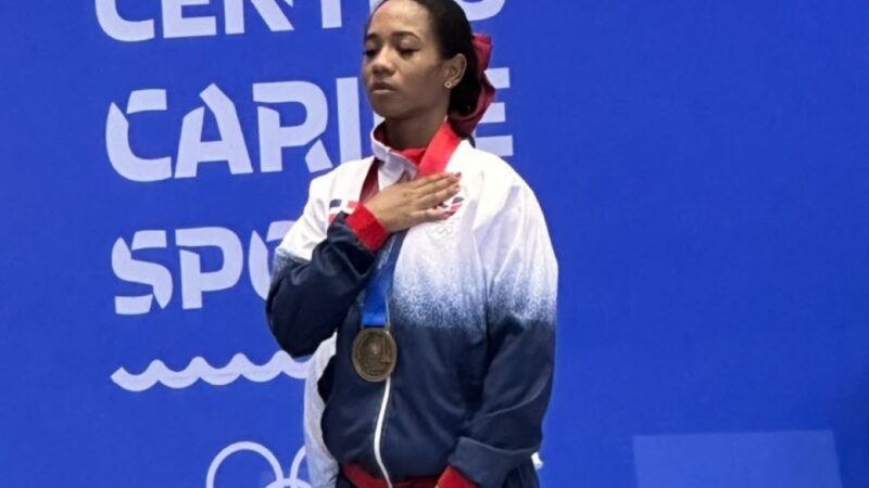 Dahiana Ortiz Brilla con Oro en Halterofilia en los Centroamericanos