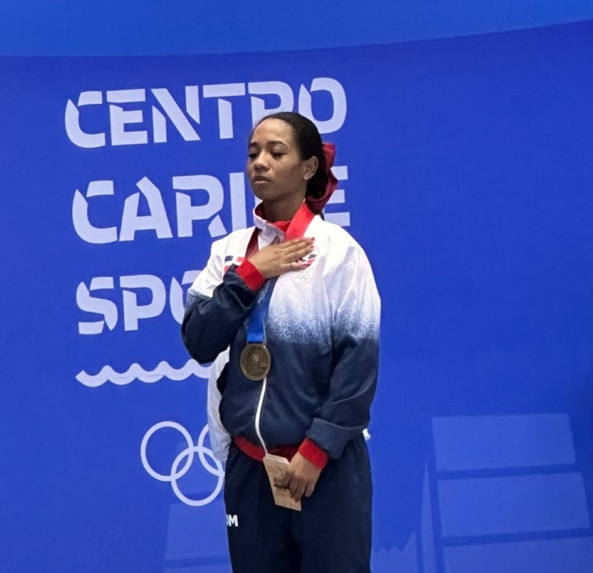 Dahiana Ortiz Brilla con Oro en Halterofilia en los Centroamericanos
