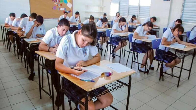República Dominicana Aumenta Conclusión del Bachillerato al 64%