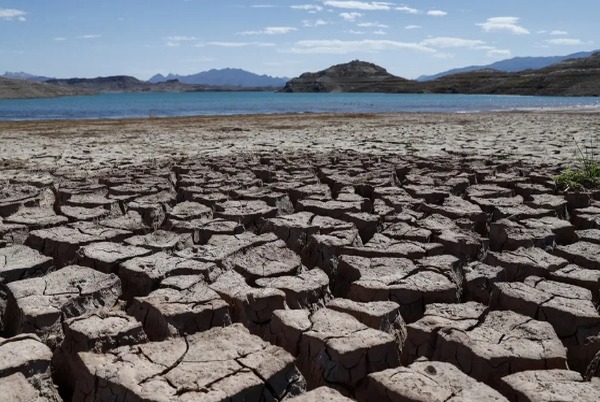 Histórica Sequía en EE. UU. Reduce Niveles de Agua en Embalses a Mínimos Históricos