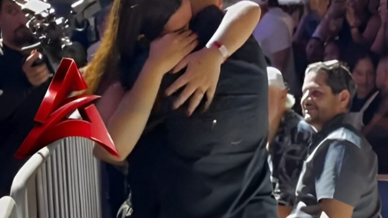 Propuesta de Matrimonio Sorprende en Concierto de Sin Bandera en Santo Domingo
