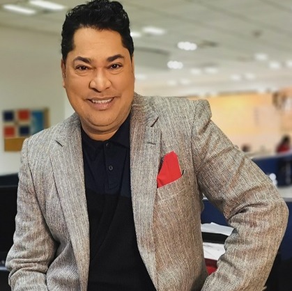 Frederick Martínez ‘El Pachá’ se Corona como Rey del Desfile Dominicano en Manhattan